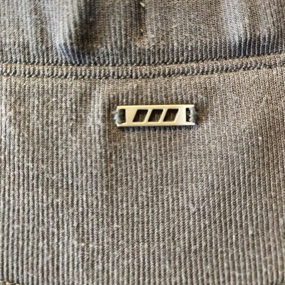 Lorna Jane brand Gaucho Palazzo style exercise gym athletic sweatpants, size XS - Picture 4 of 6